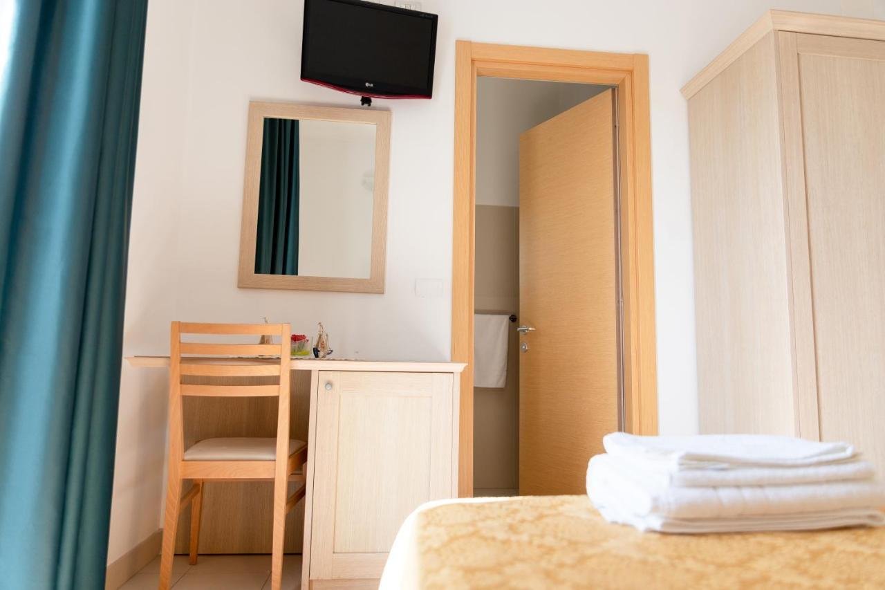Hotel Capitano Tortoreto Eksteriør bilde