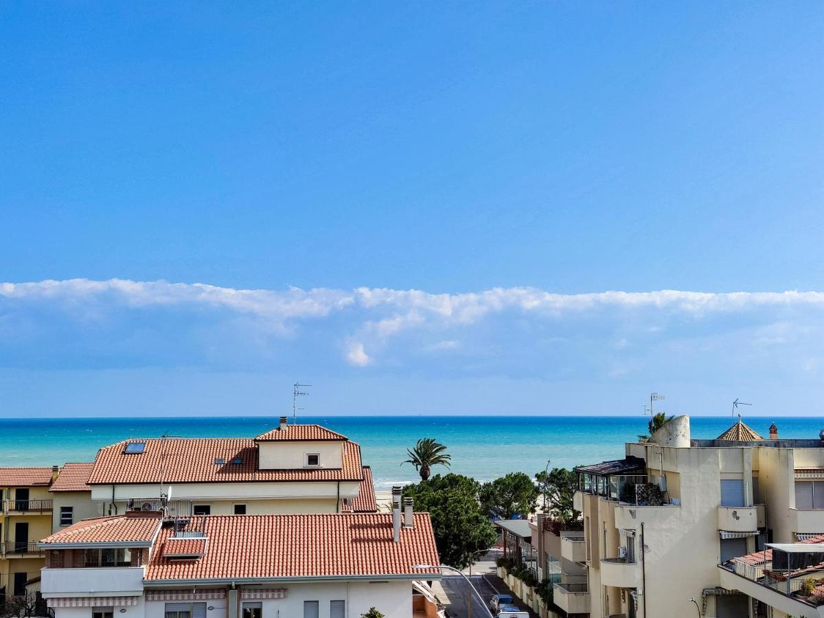 Hotel Capitano Tortoreto Eksteriør bilde